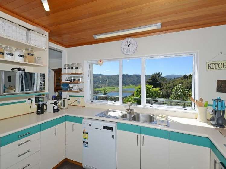 1154e Main Road Kaitoke Te Marua_6