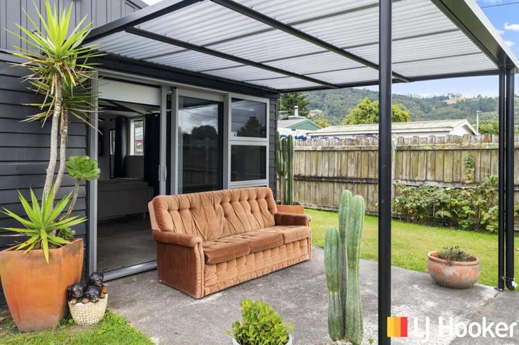 21 Lisa Crescent Mangakakahi_12