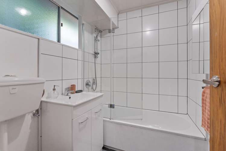 4/16 John Street Titahi Bay_5
