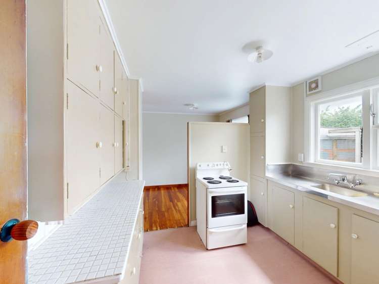  6 Miro Street Levin_11