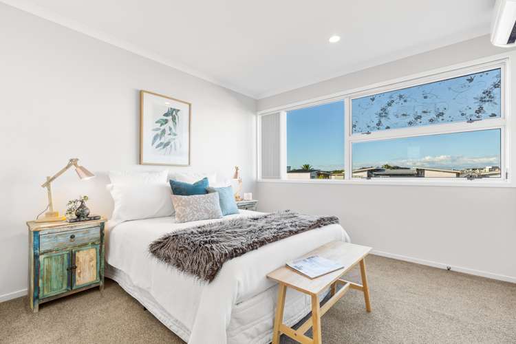 16 Squadron Drive Hobsonville_12