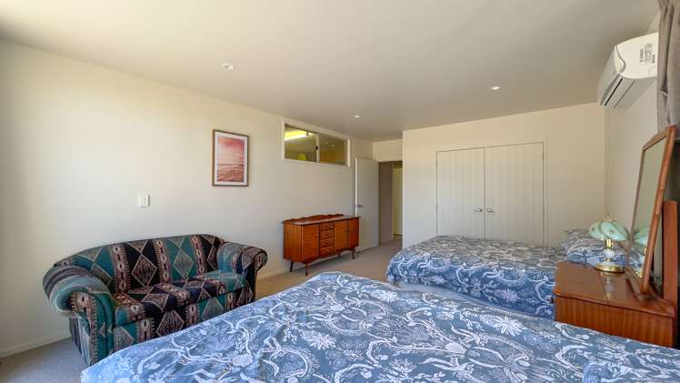 19 Crown Reef Pauanui_19