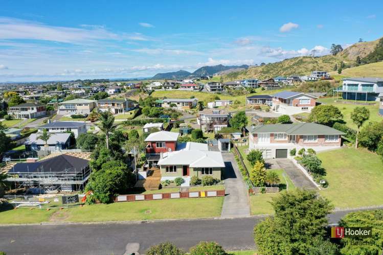 53 Ocean View Road Waihi Beach_21