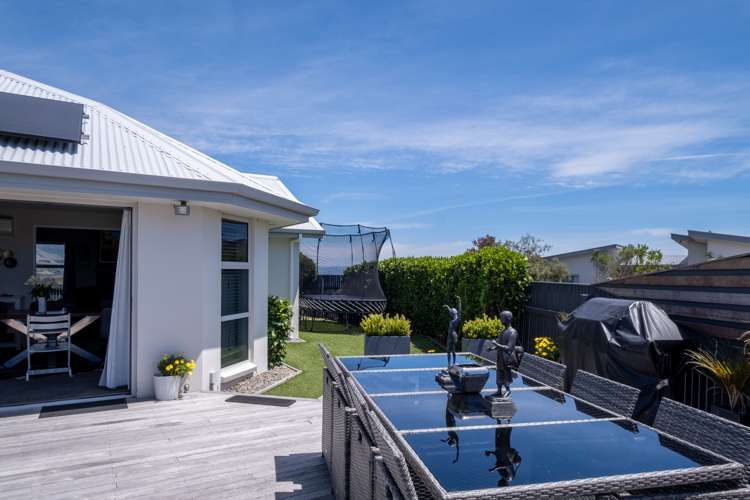 16 Istana Place Britannia Heights_24