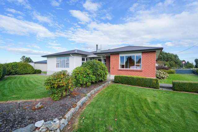 A Home Full of Sun, Space, and Style!