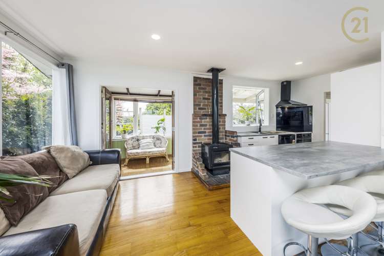 35 Tairere Crescent Rosehill_5