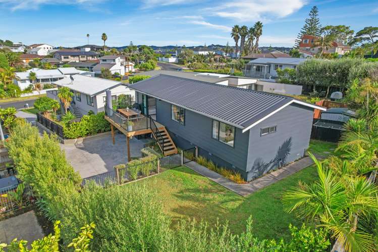 85b Rosario Crescent Red Beach_22