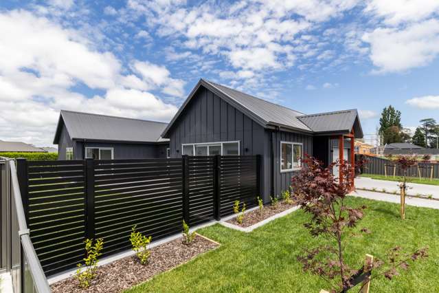 32 Matau Crescent Frimley_1