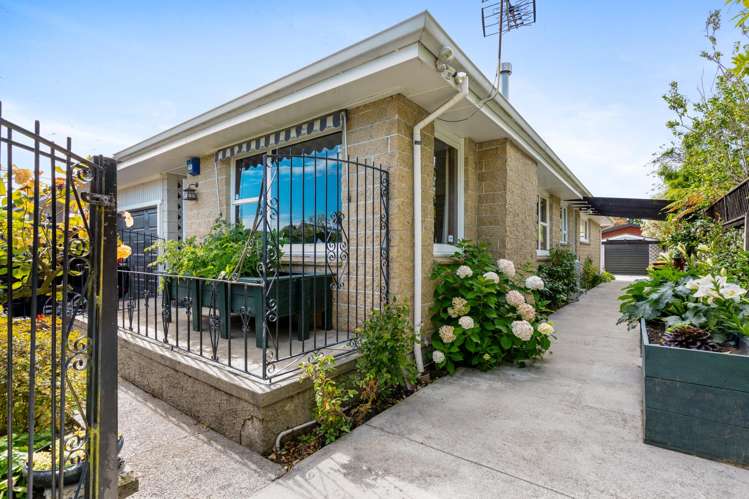 104 Hawthorne Street Strowan_14