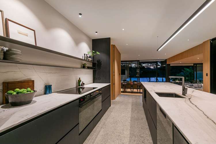 16 Kingfisher Grove Greenhithe_10