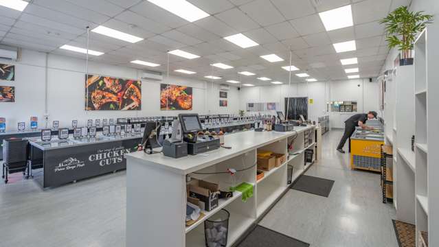 2/303 Colombo Street Sydenham_4