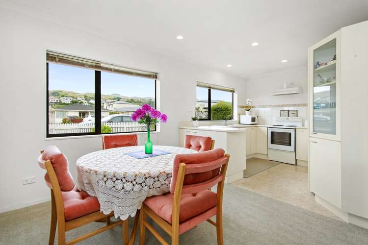 1 Elena Place Tawa_6