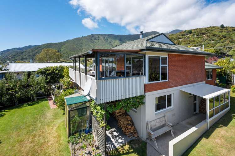 5 Moana View Road Waikawa_21