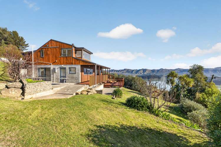 6 Doris Faigan Lane Charteris Bay_32