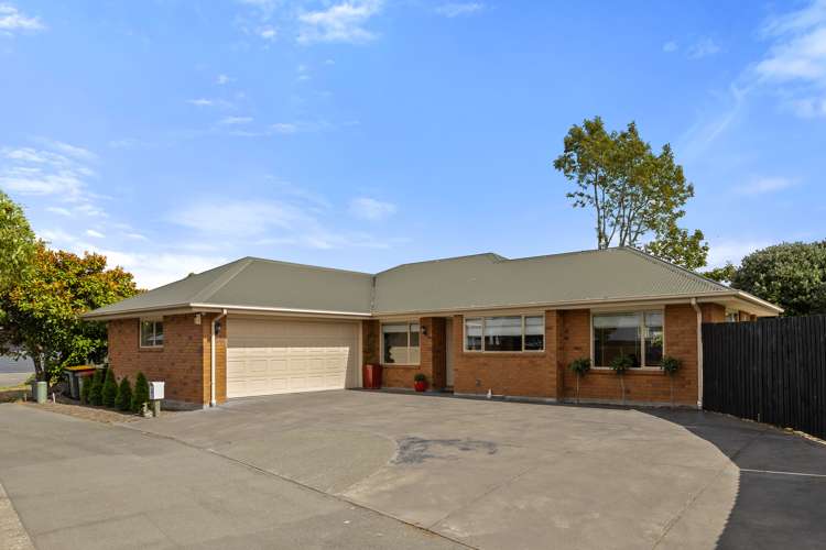 3 Magnolia Lane Saint Albans_27