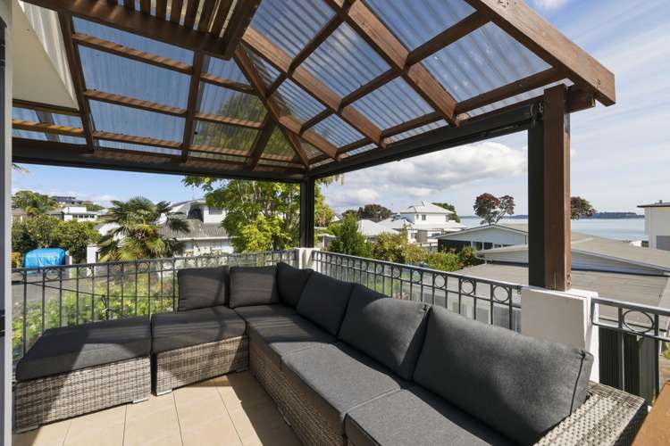 13B Beach Road Otumoetai_6