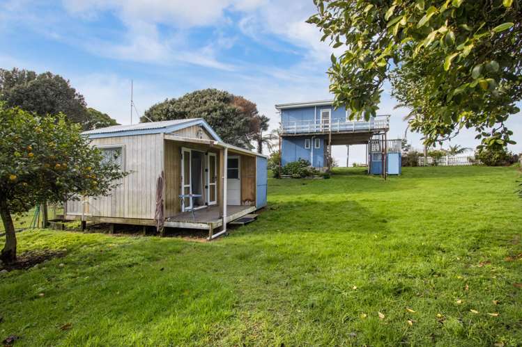 54 Athenree Road Athenree_15