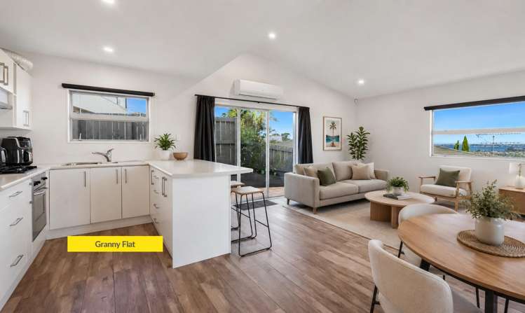 70 Waldorf Crescent Orewa_27
