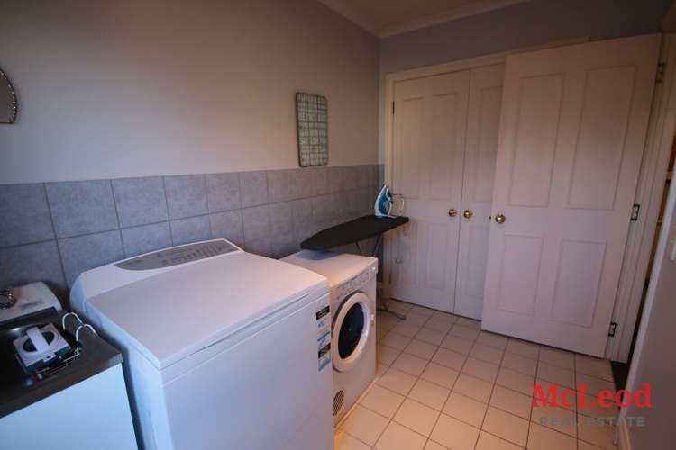 56 Farm Road Allenton_23