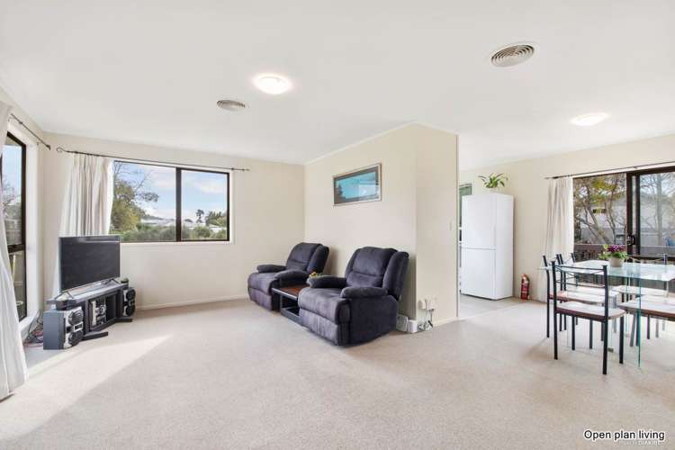 19 Glucina Place Glen Eden_5
