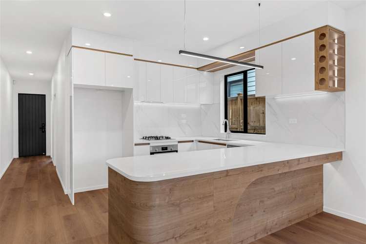 11 Cronshaw Road_5