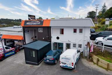 Unit A/621 Whangaparaoa Road_4