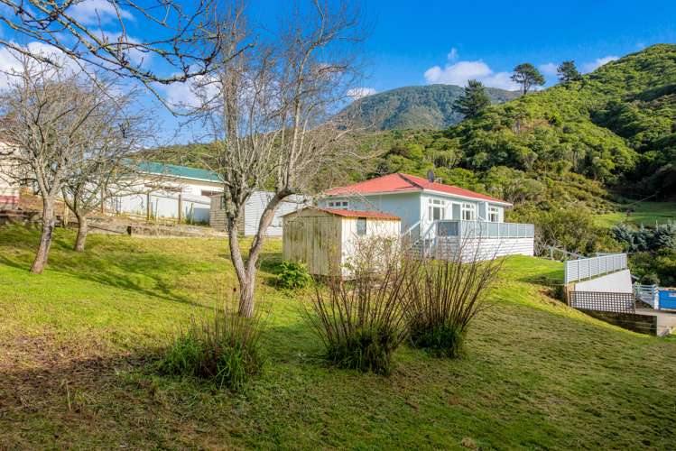 70 Wairau Road Picton_17