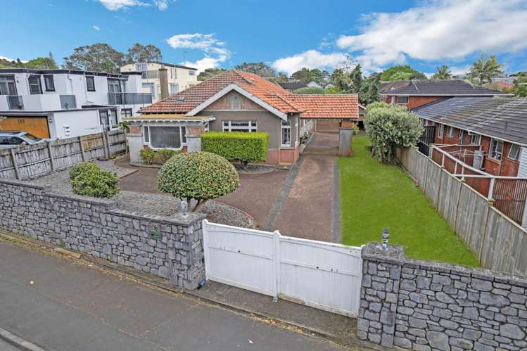 187 Green Lane West Greenlane_26