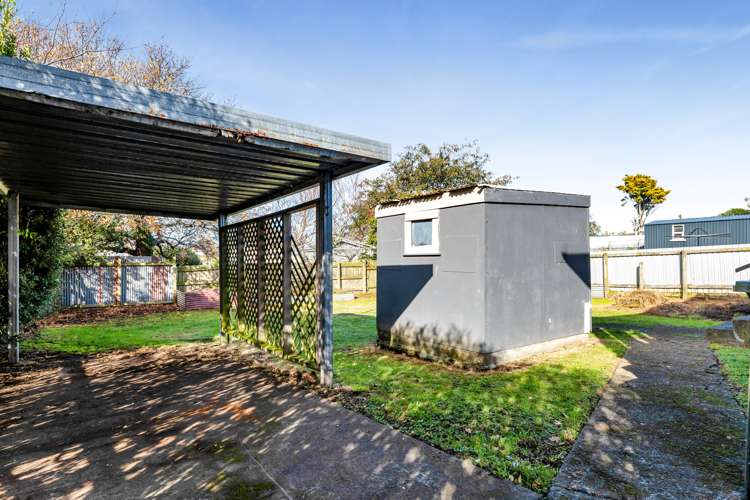 53 Fairfield Road Hawera_18