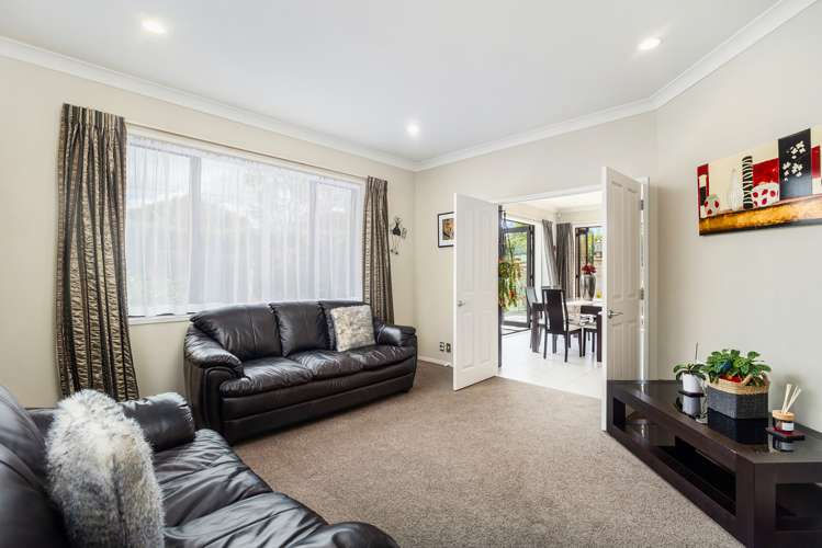 9 Wesley Avenue Mount Albert_17