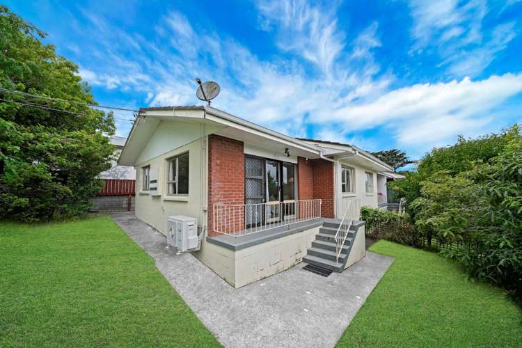 1/68 West Coast Road Glen Eden_0