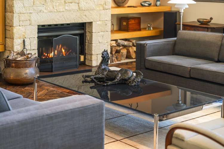 49 Whakamoenga Point Acacia Bay_12