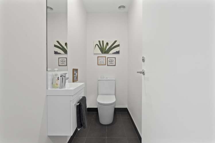 6 Orca Drive Stanmore Bay_7