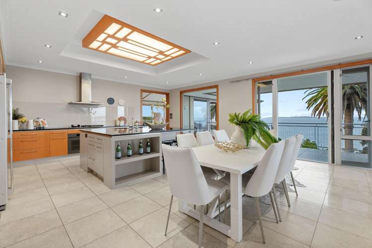 12 and 16 Page Point Mellons Bay_16