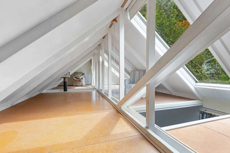 12b Marina Grove Frankleigh Park_12