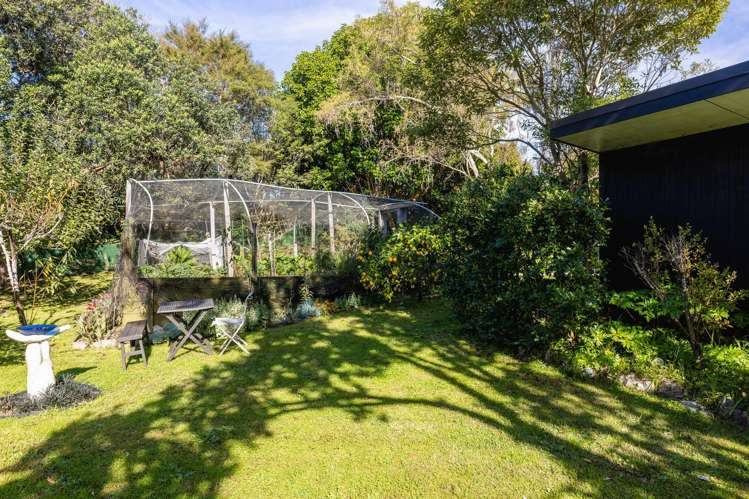 45 Tahatai Road Oneroa_28