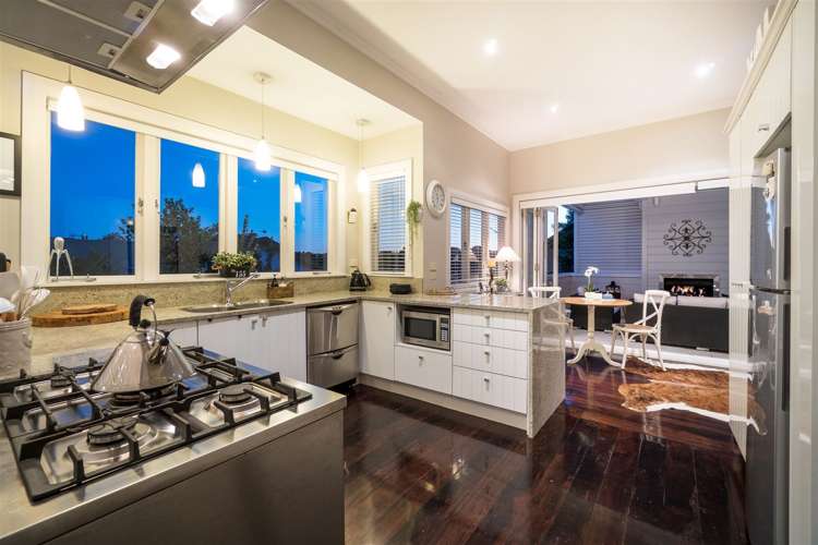 1/41 Seaview Avenue Northcote_7