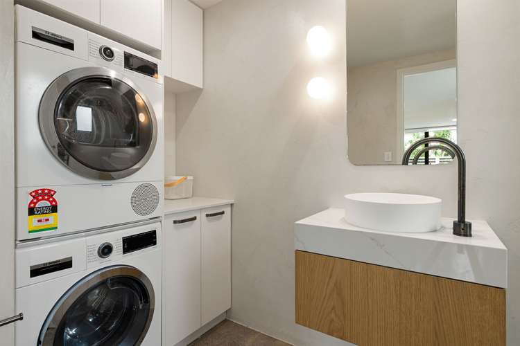 109E Taylor Street Cambridge_16