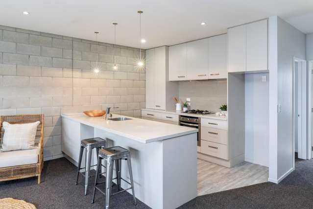 2/24 Dickens Street Addington_3