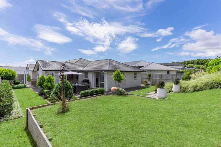 17 Lydiard Place Beachlands_32