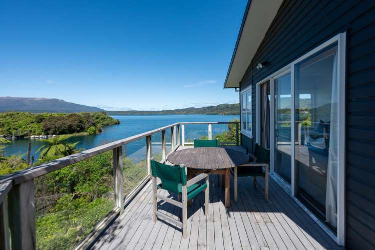 81 Spencer Road Lake Tarawera_4