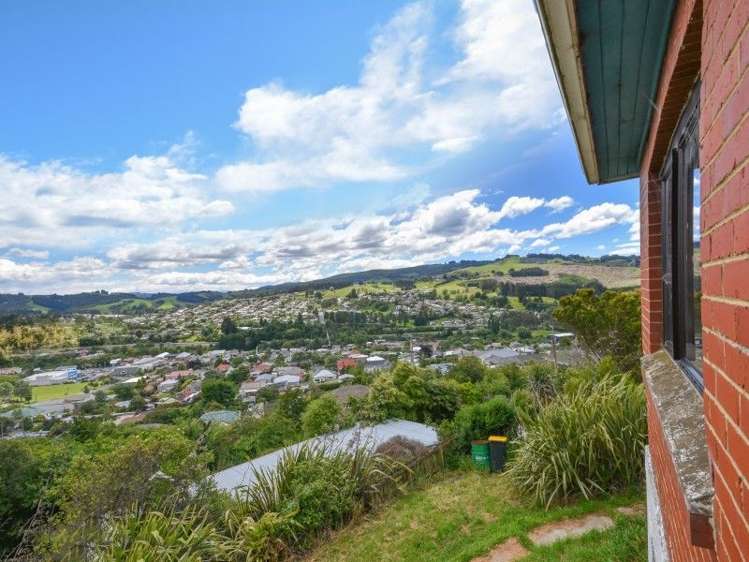 9 Church Hill Road Green Island_13