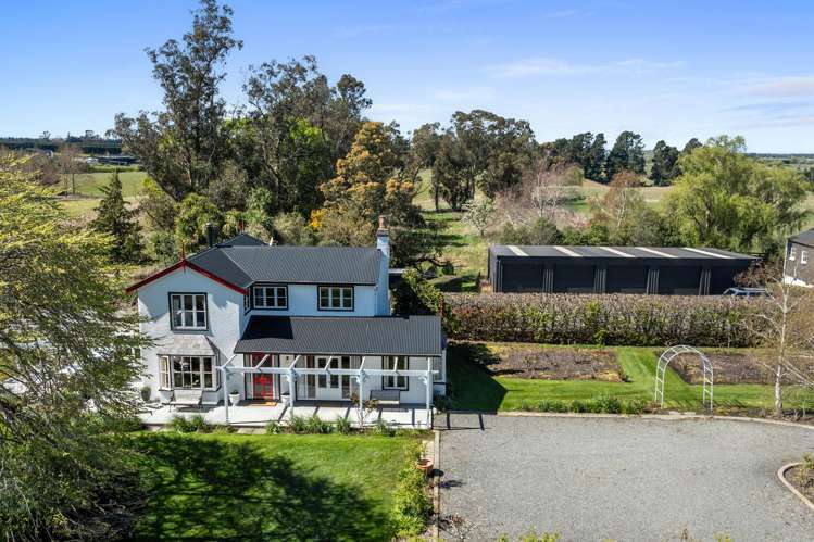 12 Davis Road Cust_34