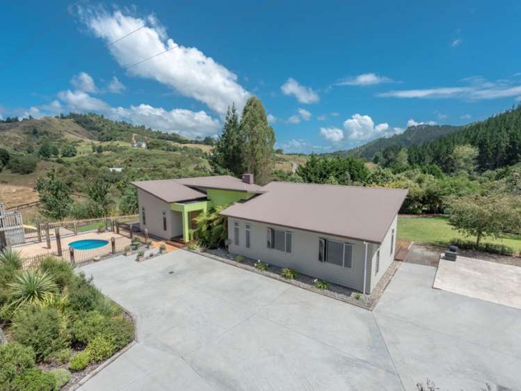881 Old Mountain Road Raglan_25