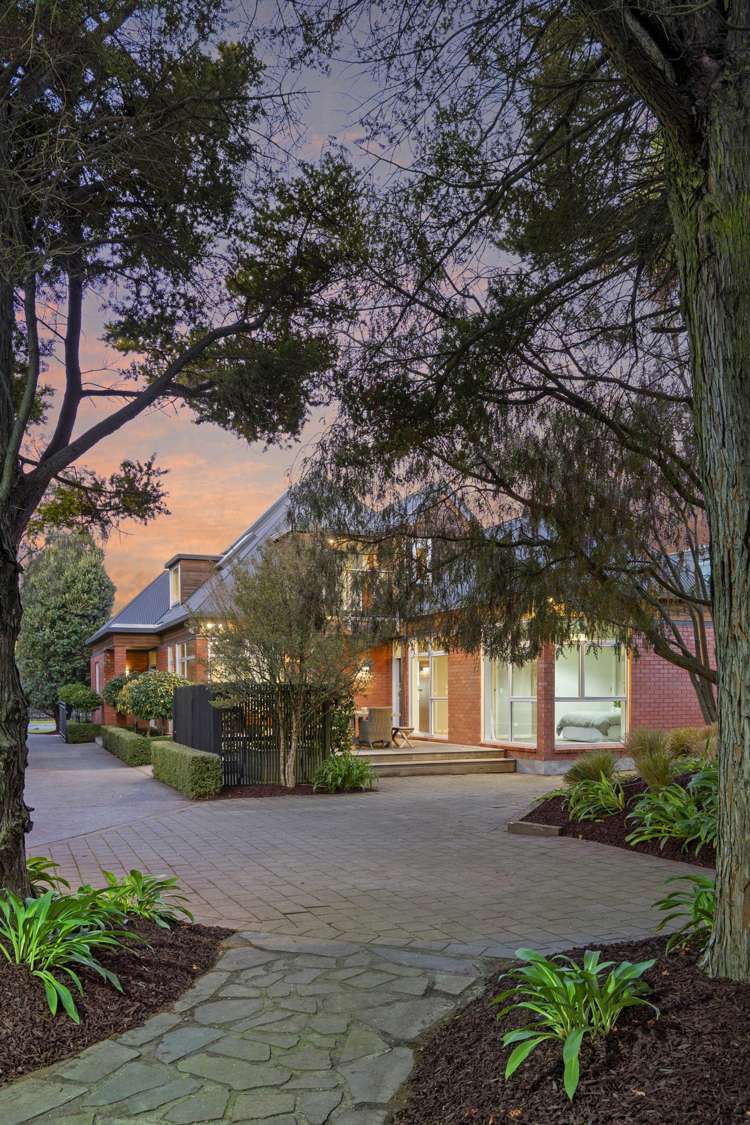 39 Clifford Avenue Merivale_32