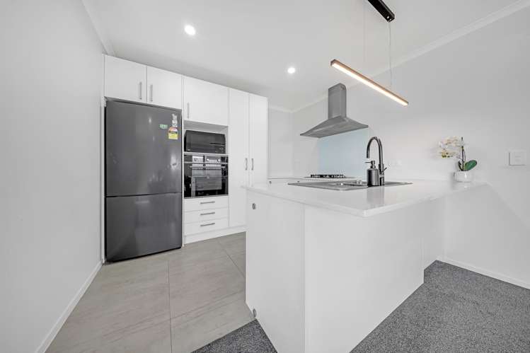 14 Whareatua Avenue_2