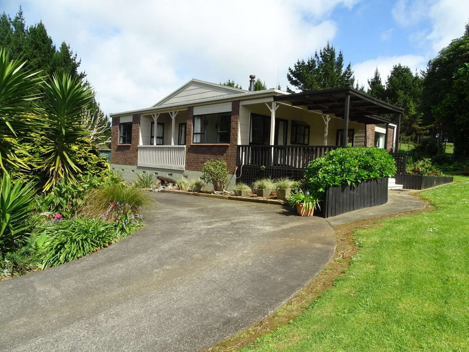 1277 Awhitu Road Pollok_0