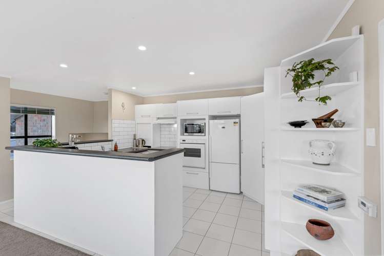 1/46 Westpark Drive West Harbour_8