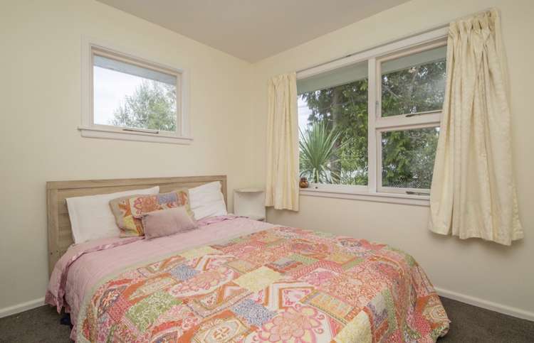 90 Greenhaven Drive Burwood_1