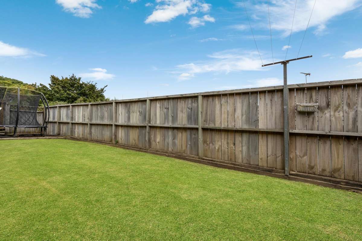 2/8 Lochend Place_4